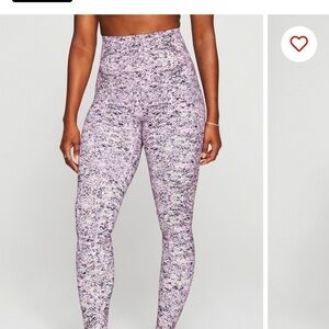 Women's Fabletics Pink splatter Patterned seamless high waisted Leggings